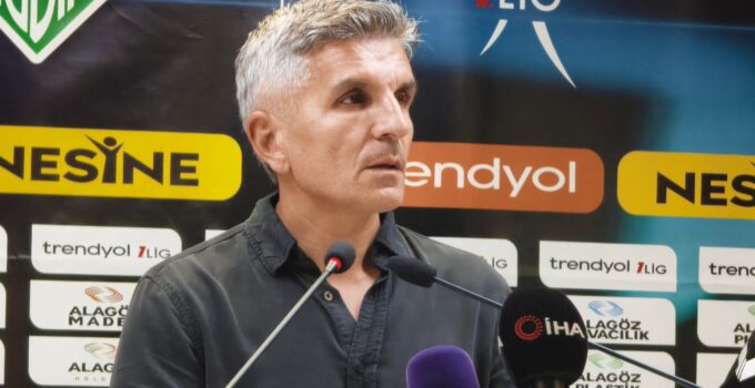 Kenan Koçak: Takımımı takdir ediyorum