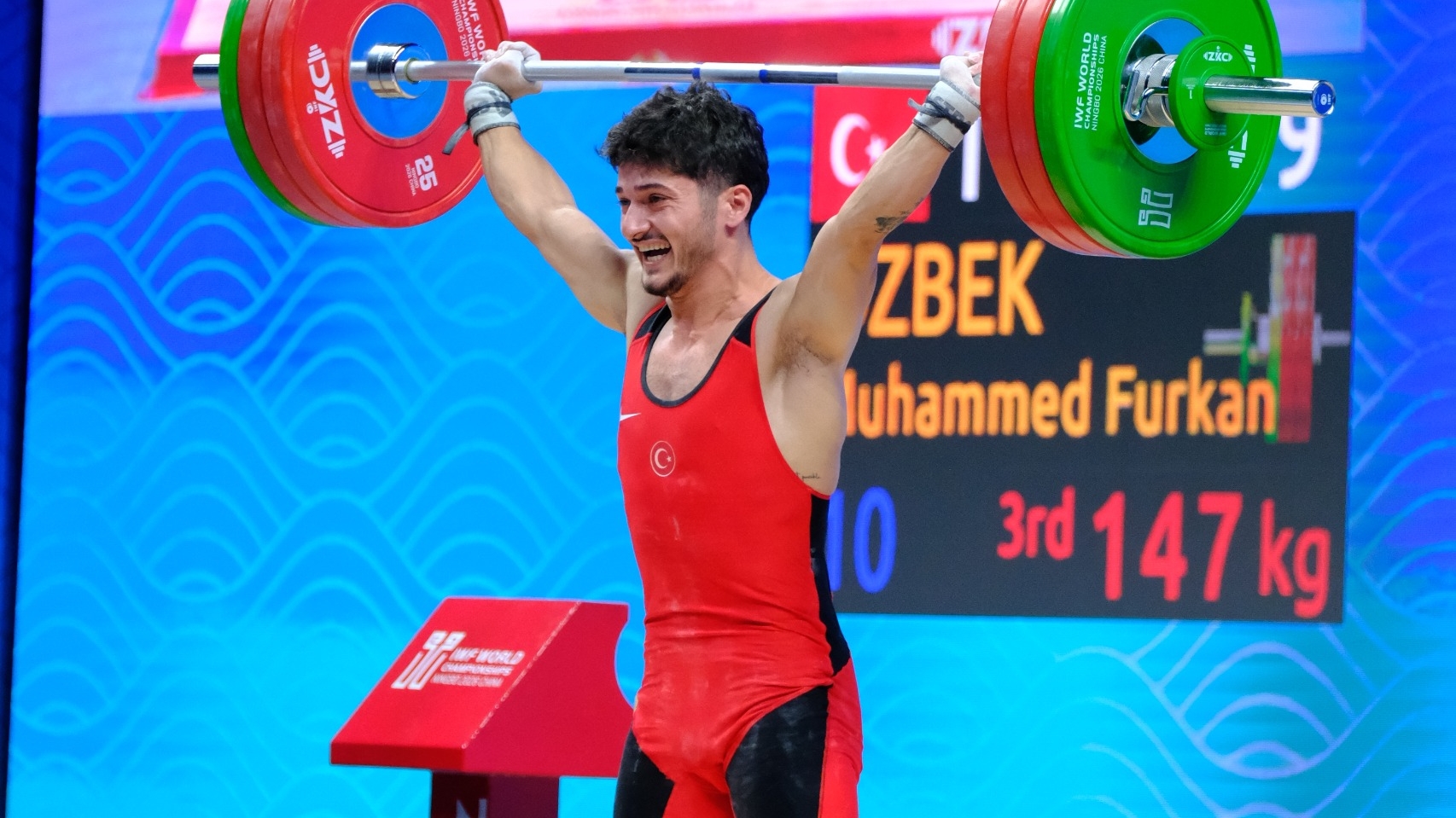 Muhammed Furkan Özbek dünya ikincisi oldu