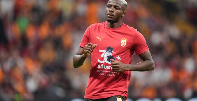 Osimhen ve Singo çalışmalara başladı