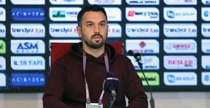 Sarıyer'de teknik direktörlüğe Umut Eskiköy getirildi