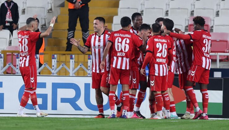 Sivasspor evinde 3 puan hasretini sonlandırdı