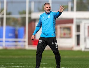 Thorsten Fink: Cumartesi günü bir şehir, bir şehre karşı olacak