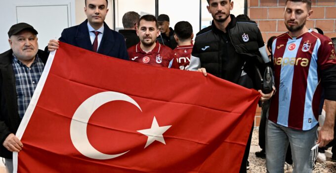 Trabzonspor kafilesi Finlandiya'da