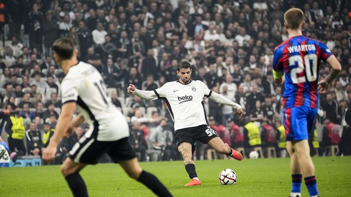 Ümit Akdağ’dan Beşiktaş’a kötü haber: Kırık tespit edildi!