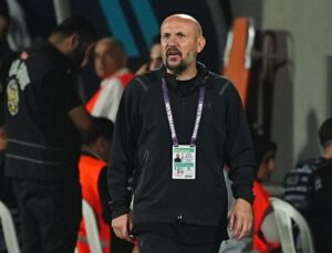 Ümraniyespor'da ayrılık