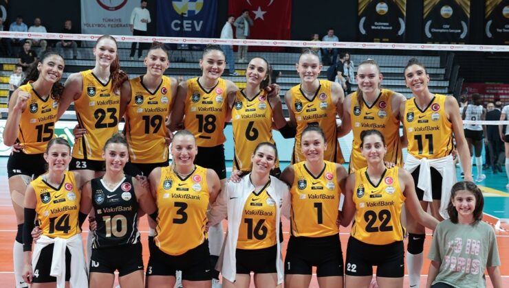 VakıfBank galibiyetle başladı