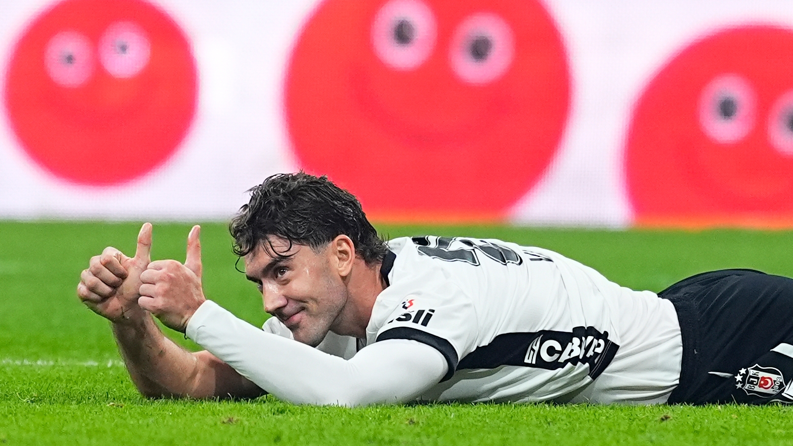 Vlahovic gollerine devam ediyor