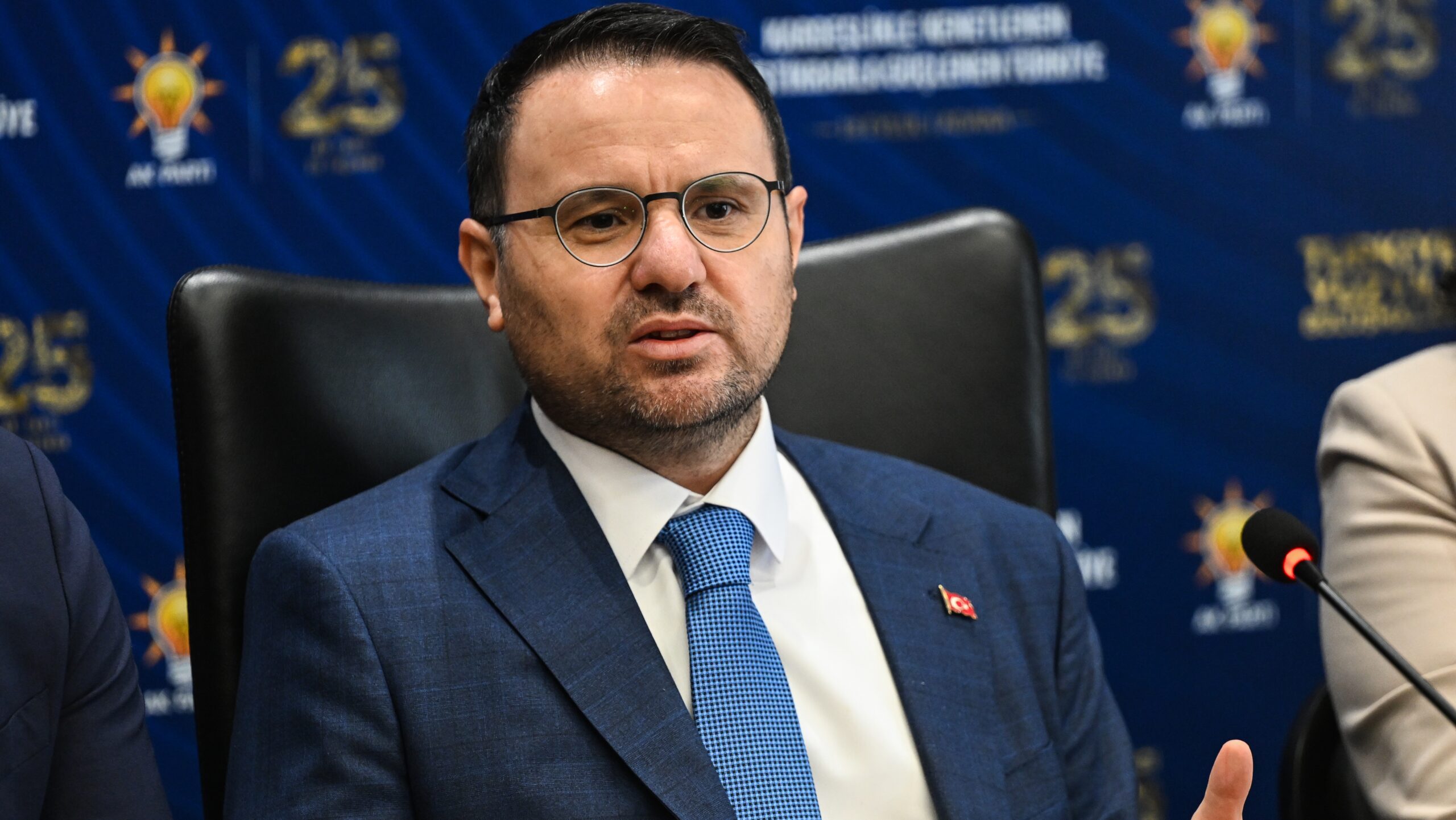 ''Futbolun temiz olmasını istiyoruz''